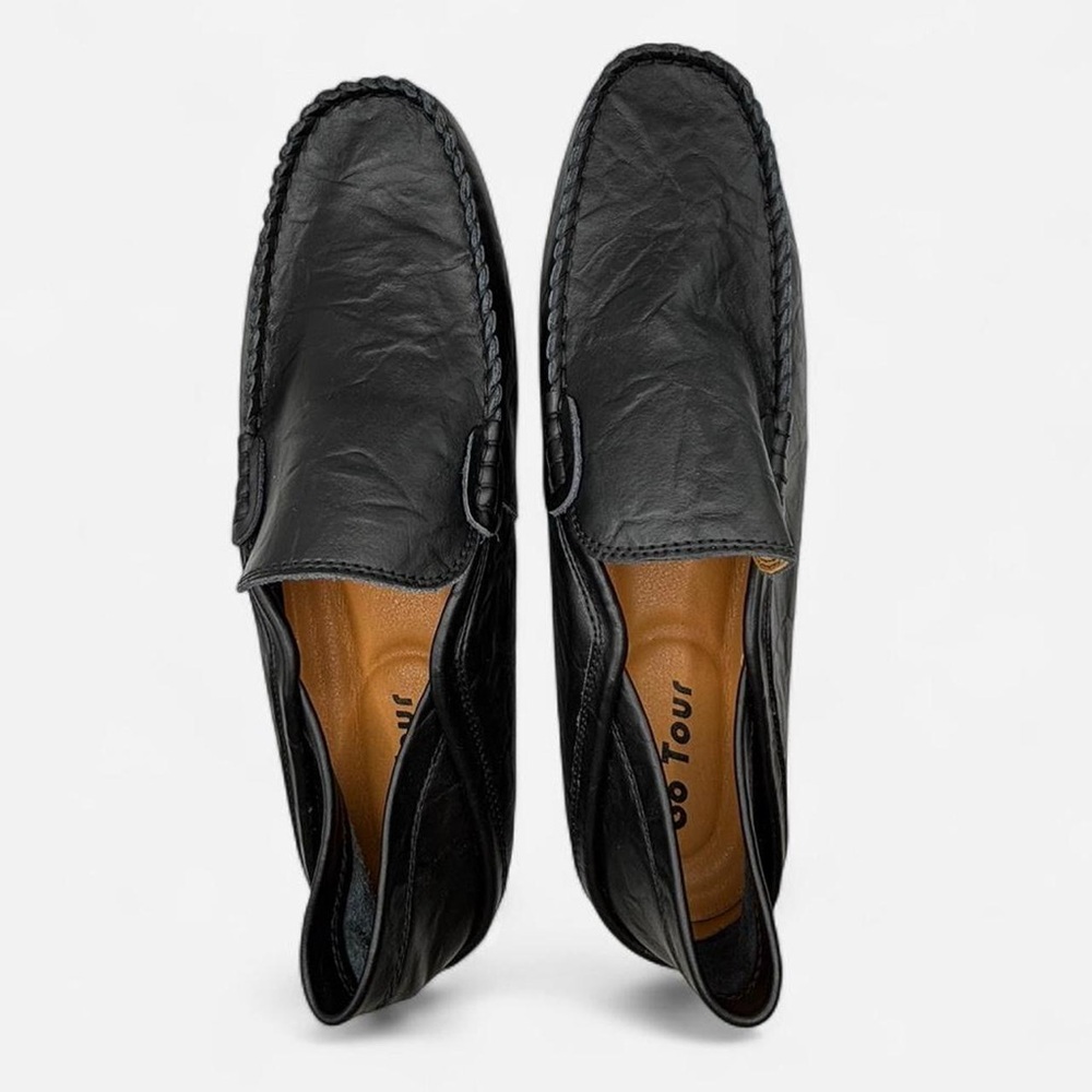 Elegant Black Leather Men's Slip-On Loafers